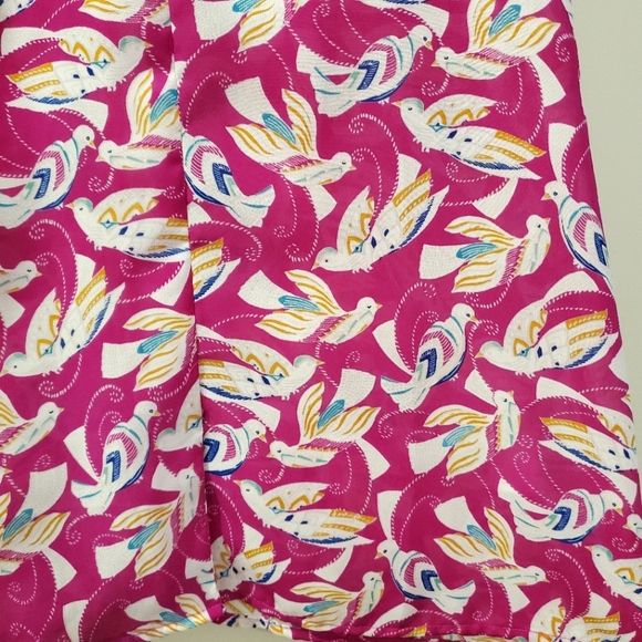🐦 Banana Republic - Magenta Bird Print Sleeveless Blouse - Size M - Picture 4 of 7